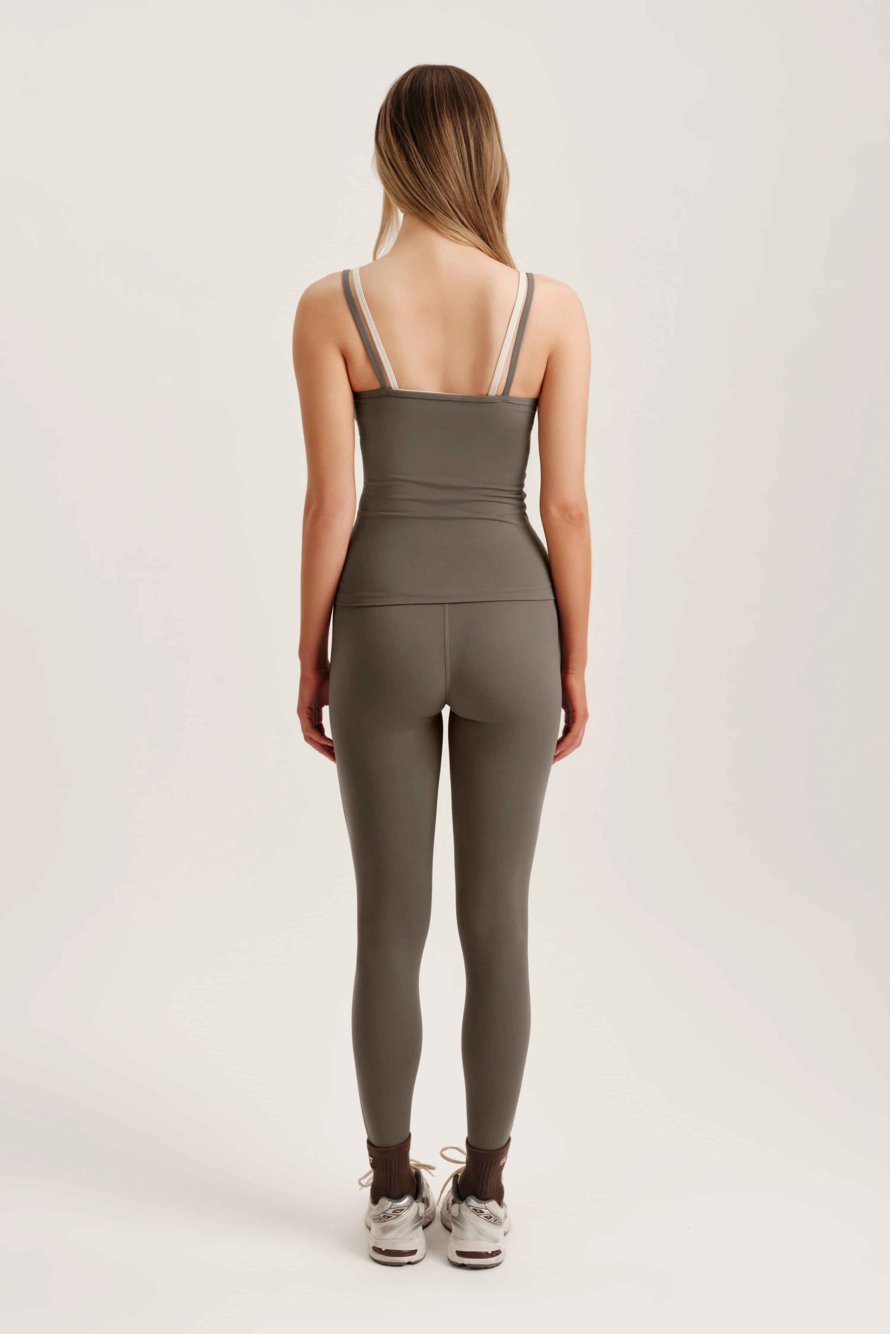 BREATHE LAYERED MOVE TANK - GRAIN - Image 4
