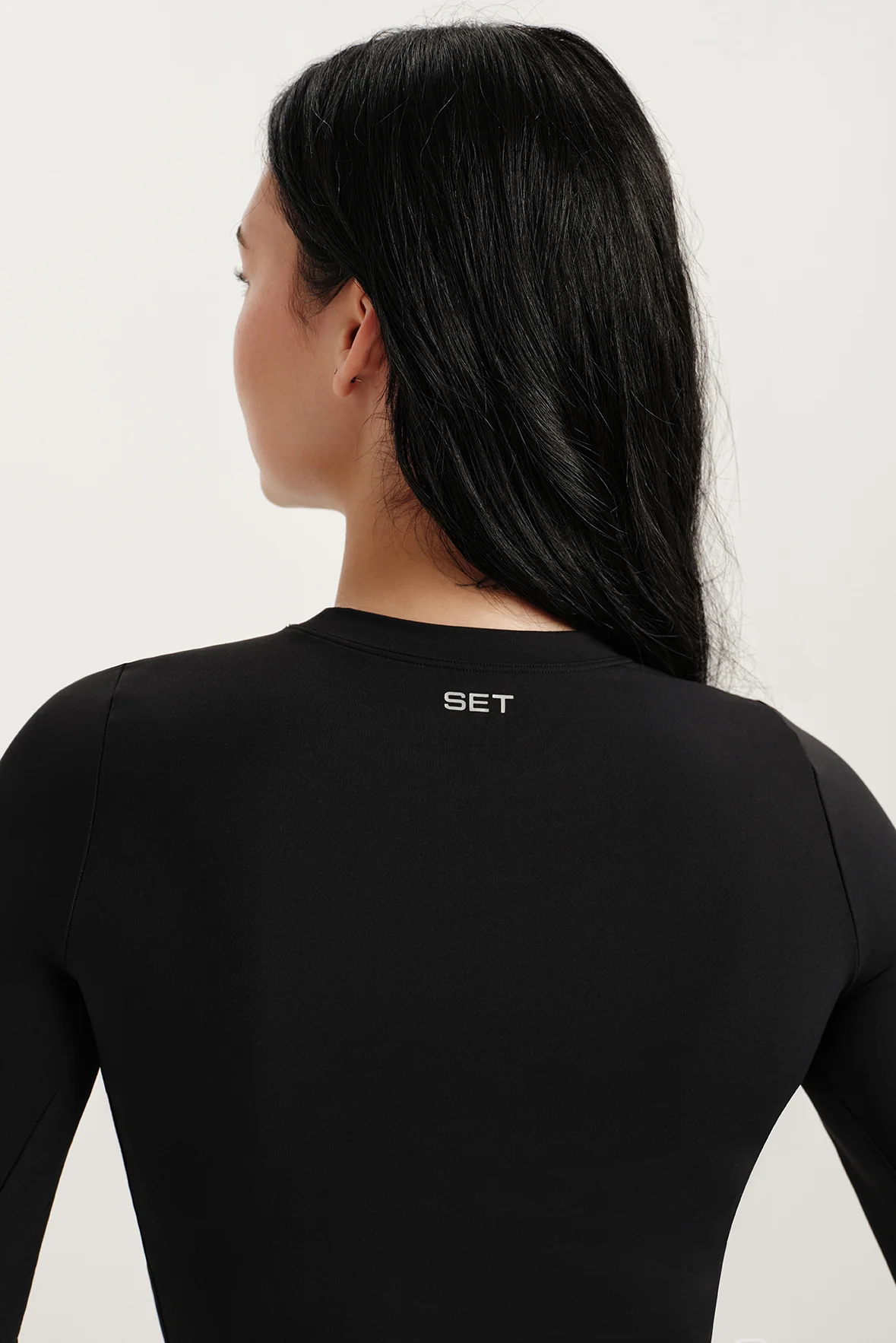 BREATHE LONG SLEEVE - ONYX - Image 5