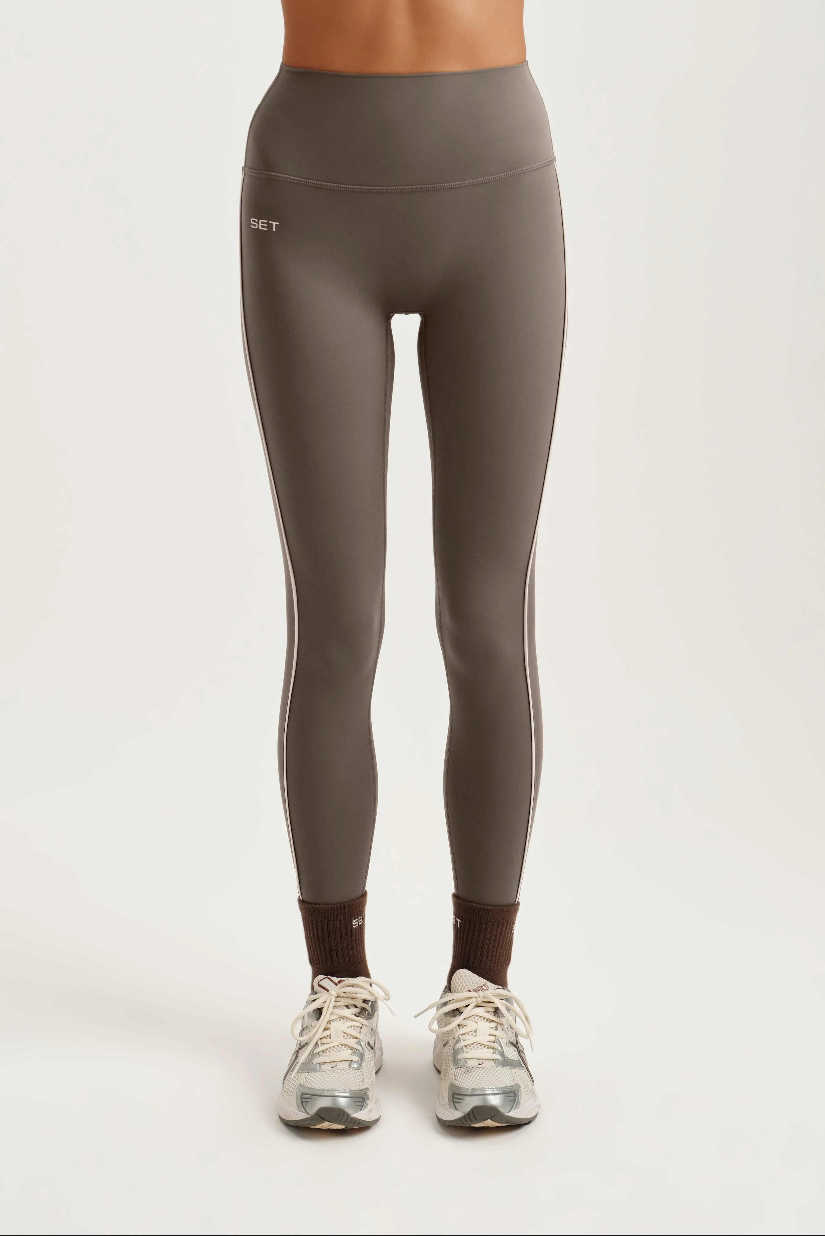BREATHE PIPE LEGGINGS - GRAIN - Image 2