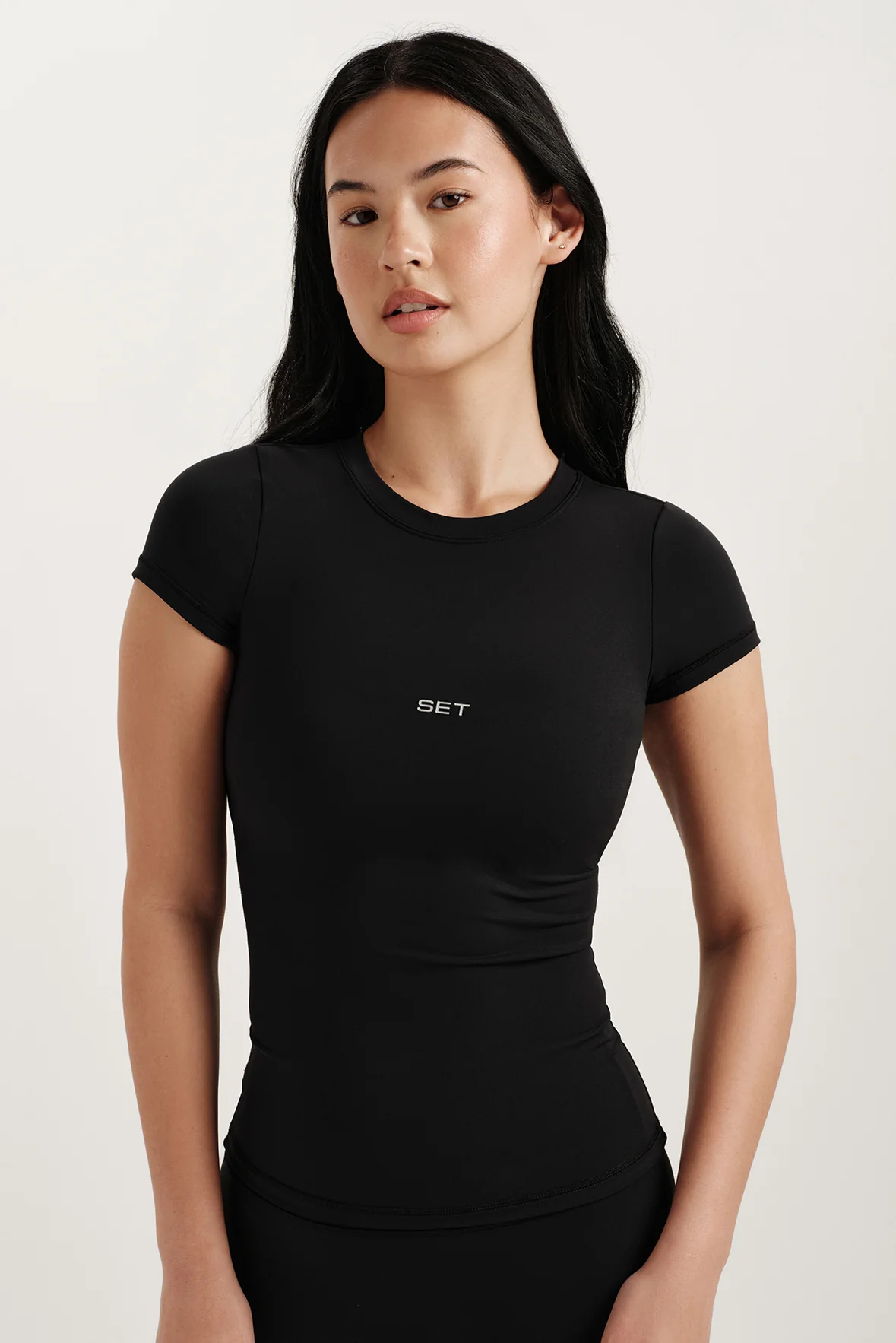 BREATHE TEE - ONYX