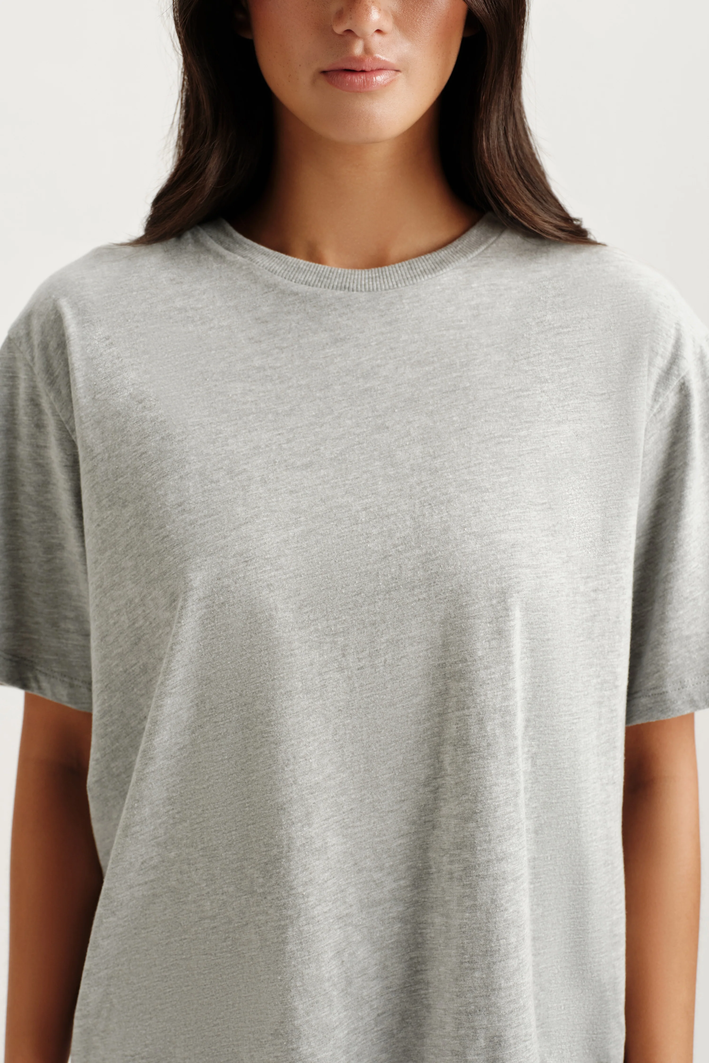 CLASSIC COTTON DAILY BOYFRIEND TEE - FOG HEATHER GREY - Image 5