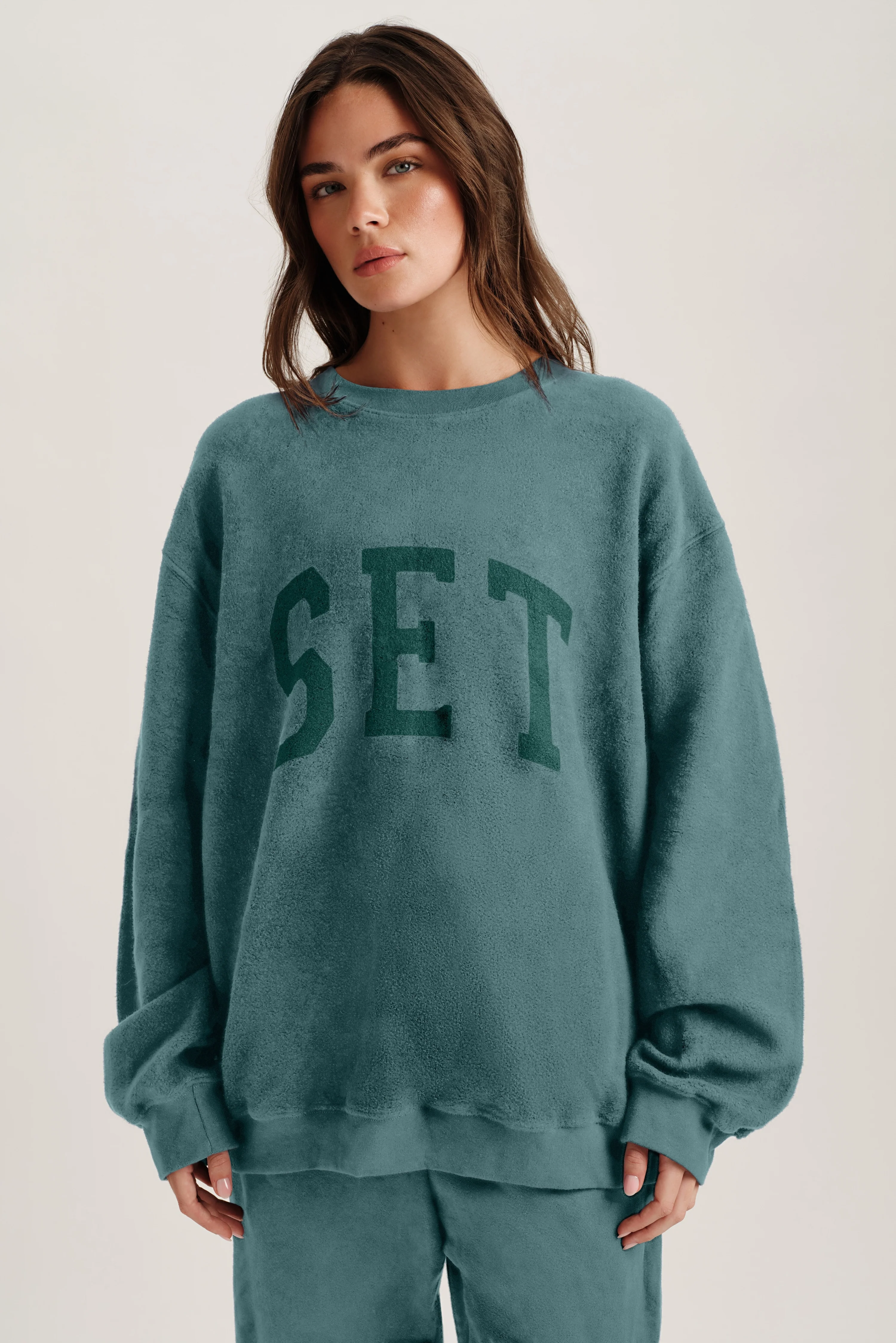 MIDWEIGHT SWEATS REVERSE SET CREWNECK - SYNC