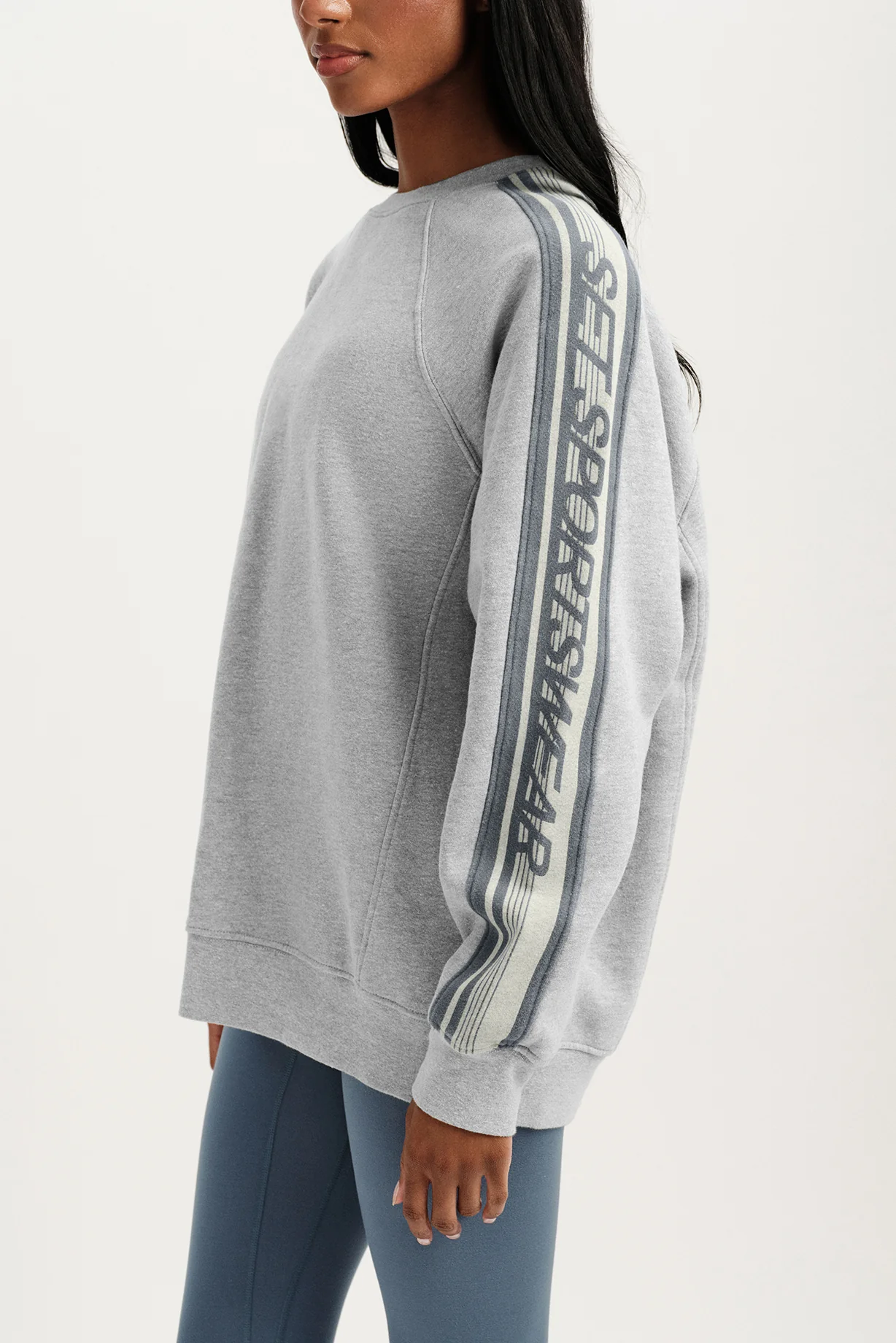 MIDWEIGHT SWEATS STAPLE PANELED CREWNECK - IRON HEATHER GREY/ZUMA - Image 5