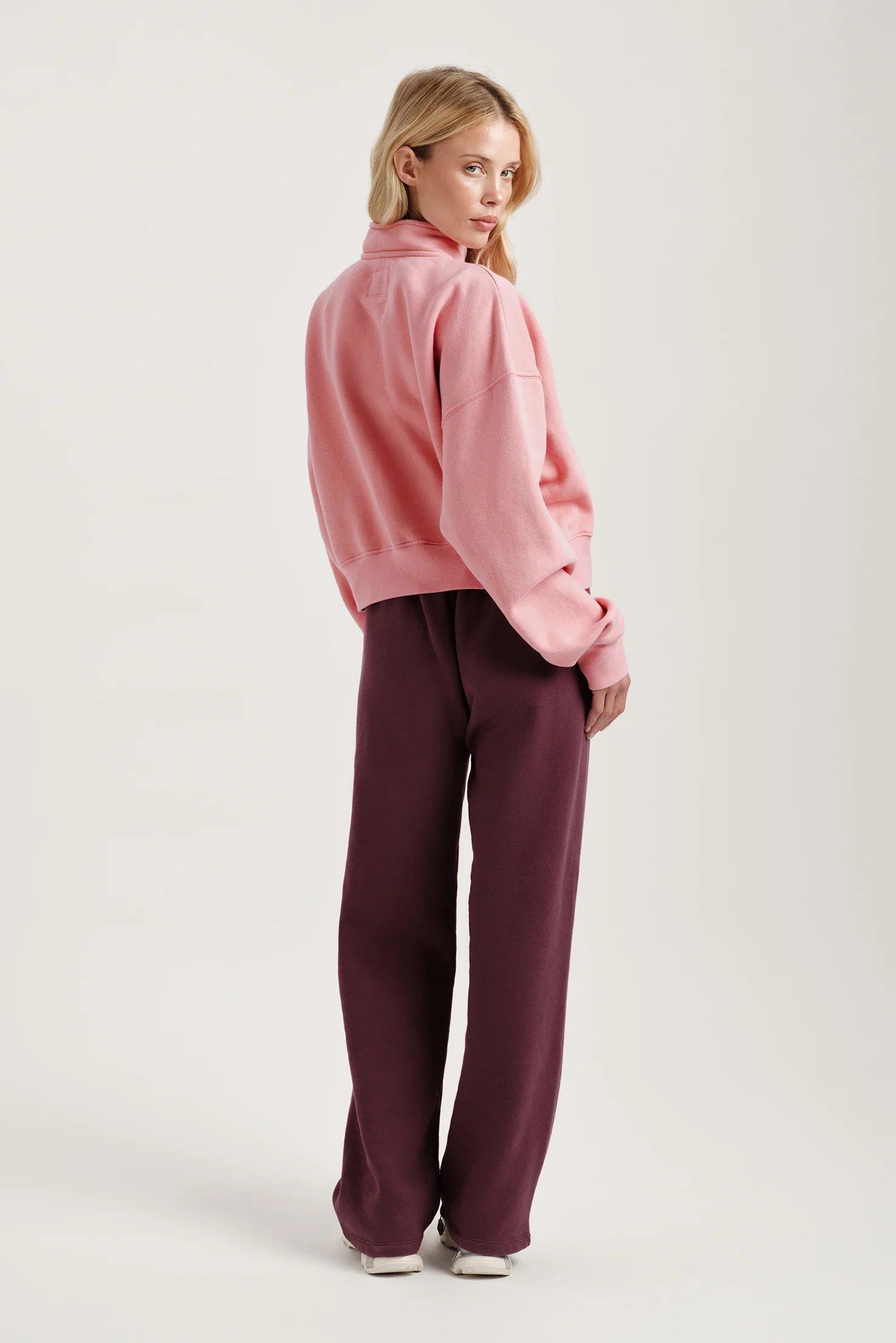 MIDWEIGHT SWEATS STAPLE SET FUNNEL ZIP - ROSEBUD - Image 4