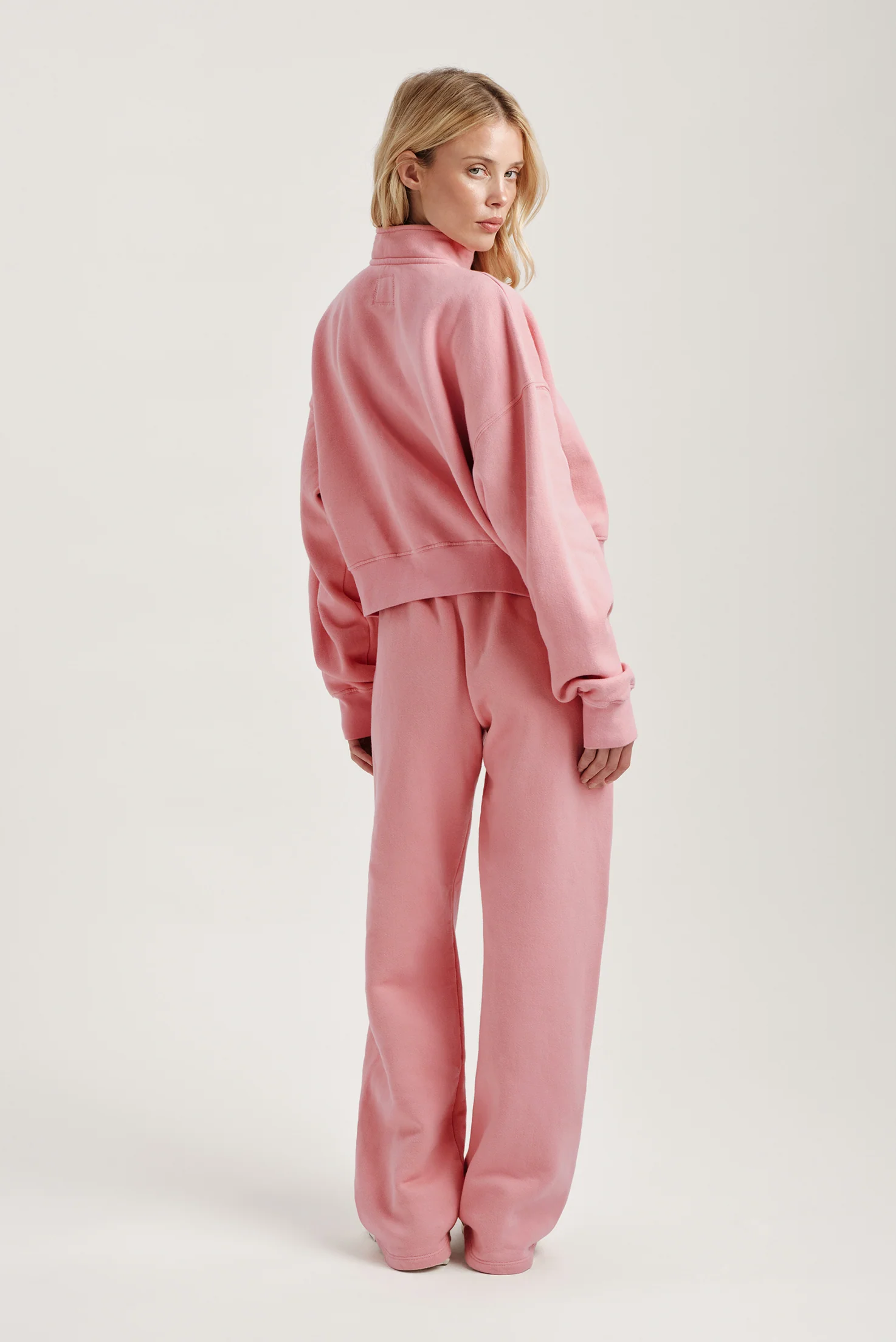 MIDWEIGHT SWEATS STAPLE STRAIGHT LEG SWEATPANTS - INVERSE ROSEBUD - Image 4