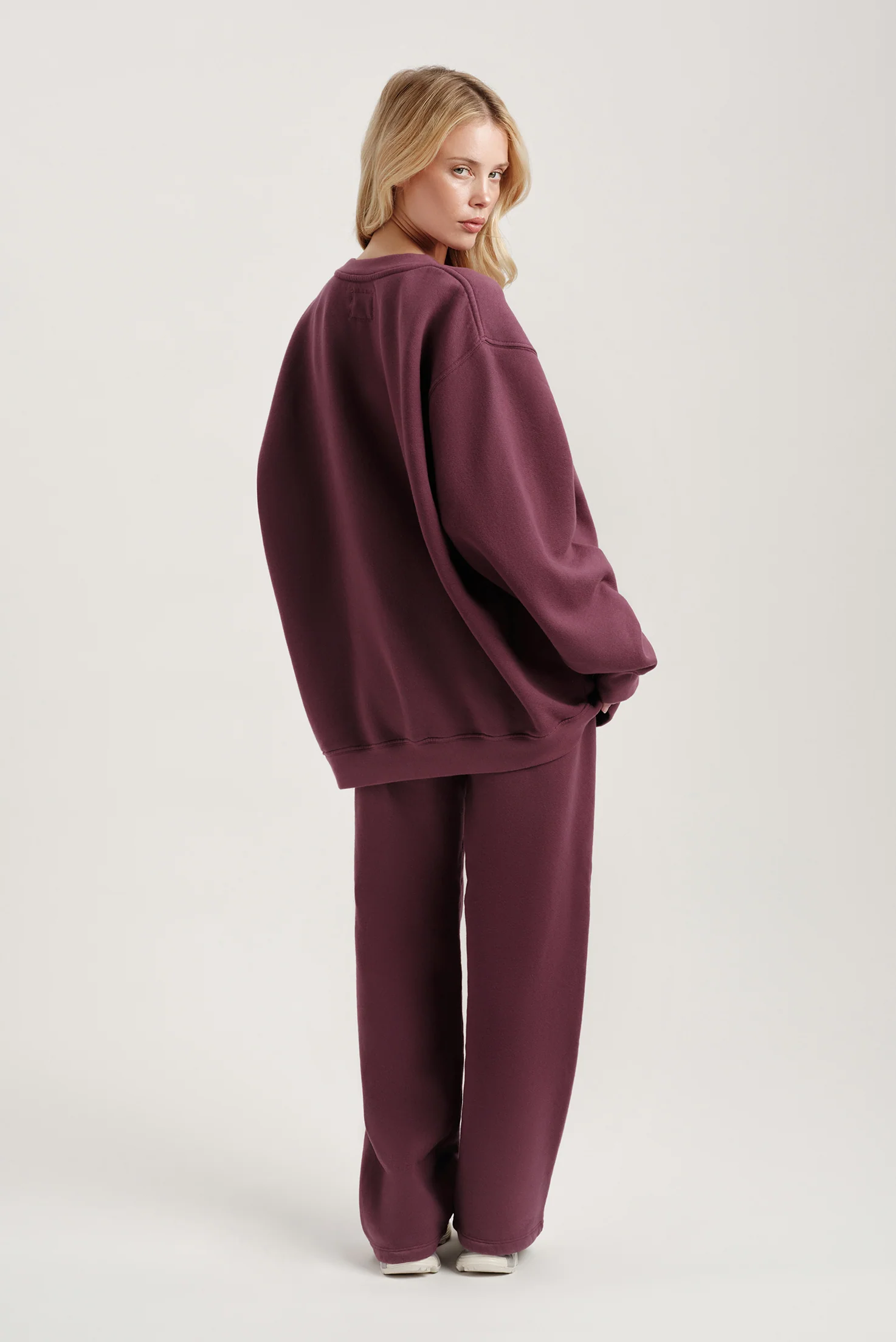 MIDWEIGHT SWEATS STAPLE STRAIGHT LEG SWEATPANTS - ROSEBUD - Image 4