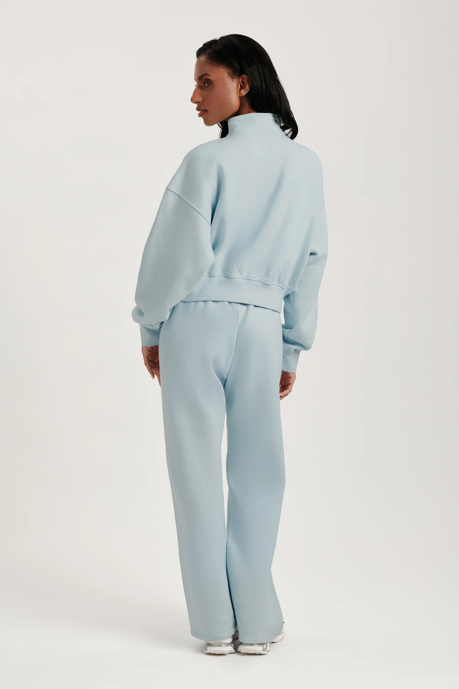 MIDWEIGHT SWEATS STAPLE STRAIGHT LEG SWEATPANTS - INVERSE VERSE - Image 4