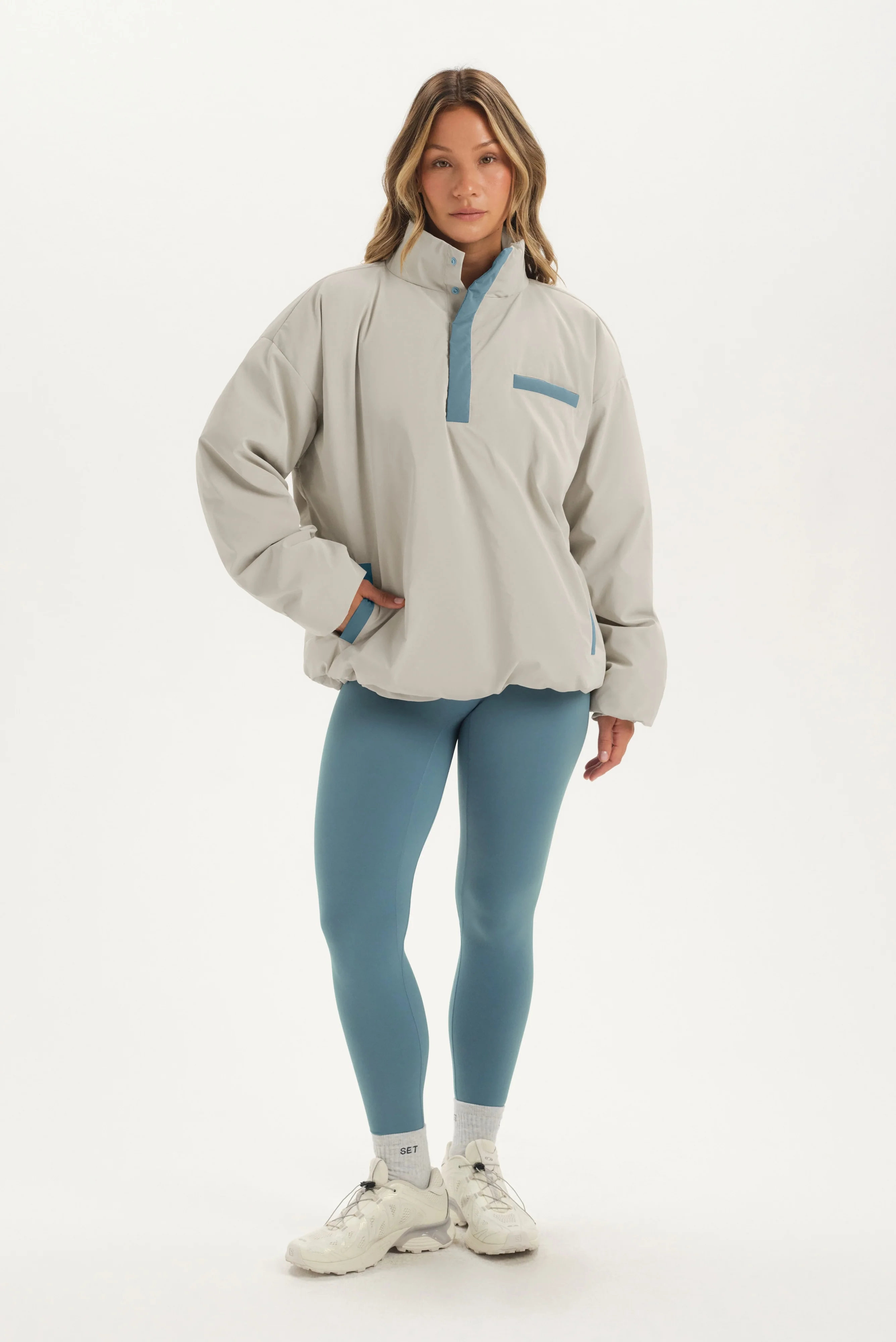 NYLON PUFF QUARTER SNAP JACKET - GLISTEN - Image 3