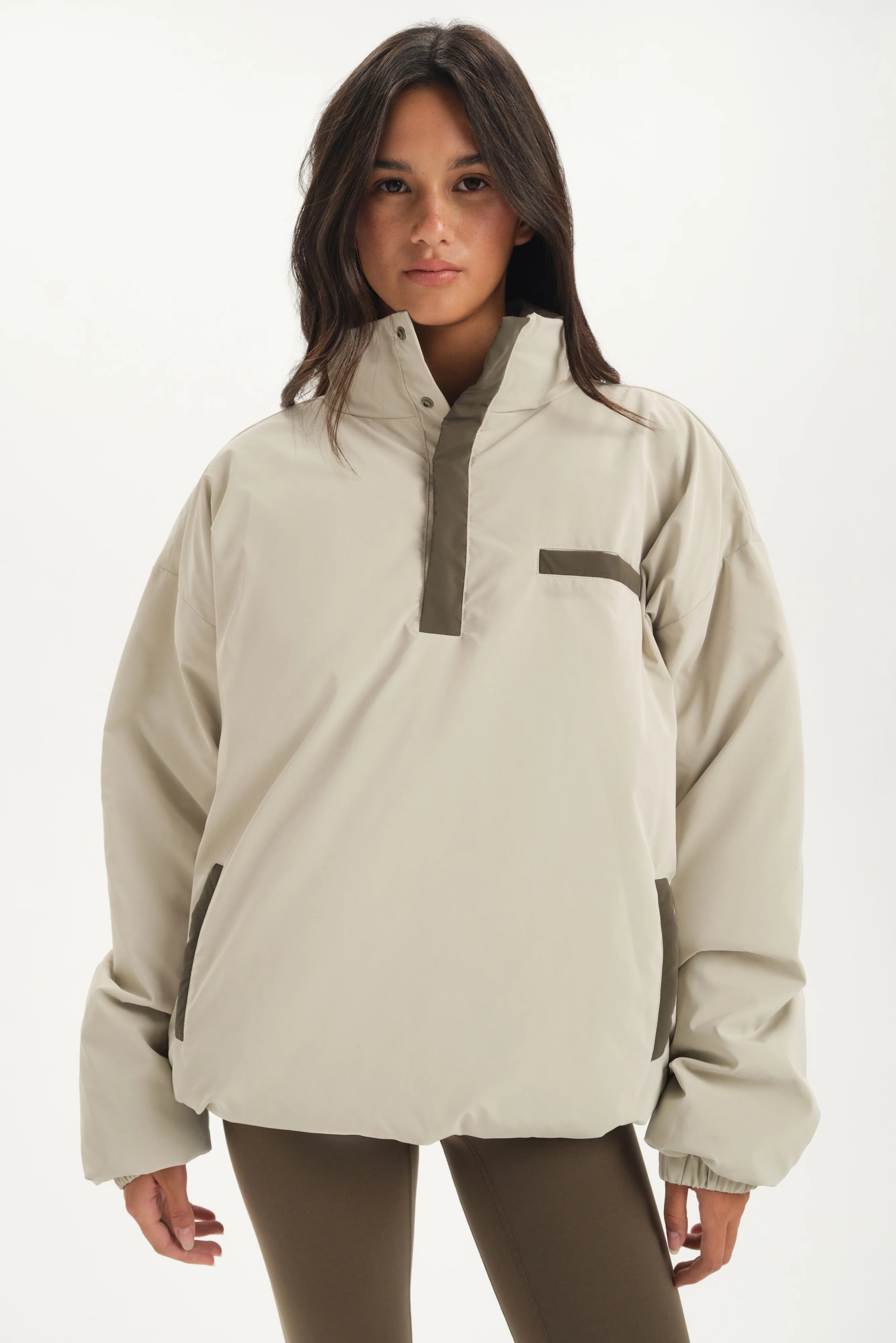 NYLON PUFF QUARTER SNAP JACKET - SPARROW