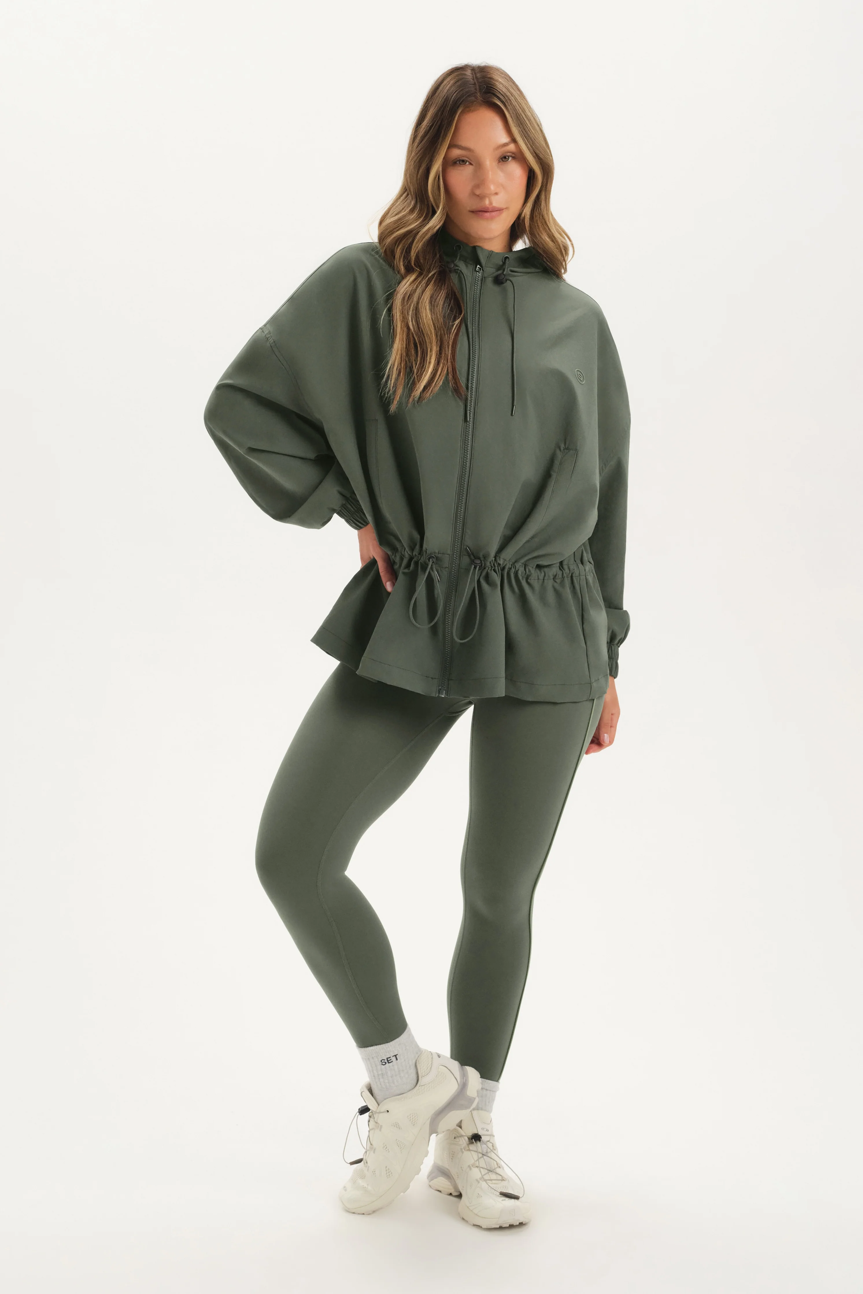 NYLON TRACK CINCHED WINDBREAKER - GROTTO - Image 3