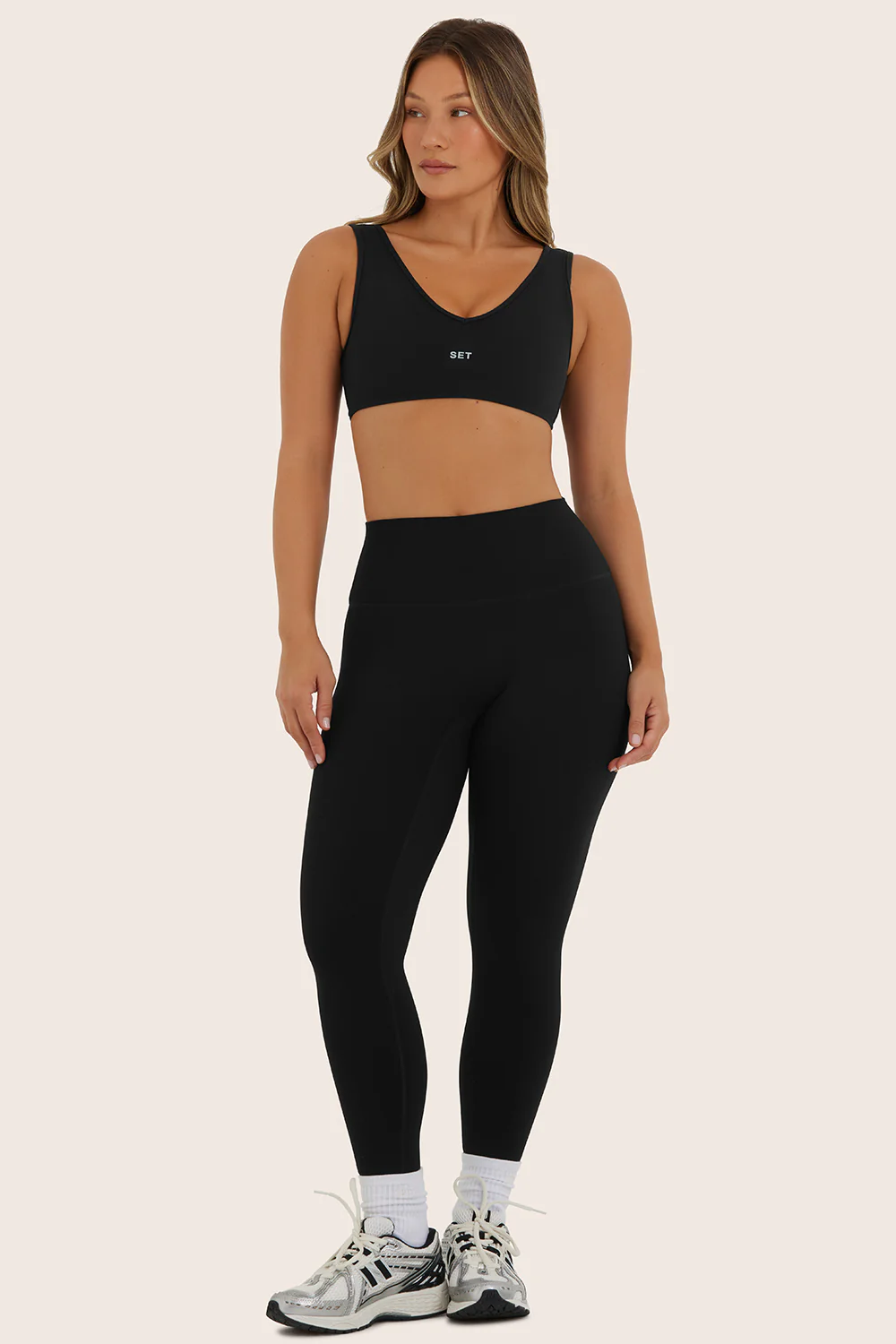 SPORTBODY® SPORTY DIP BRA - ONYX - Image 5