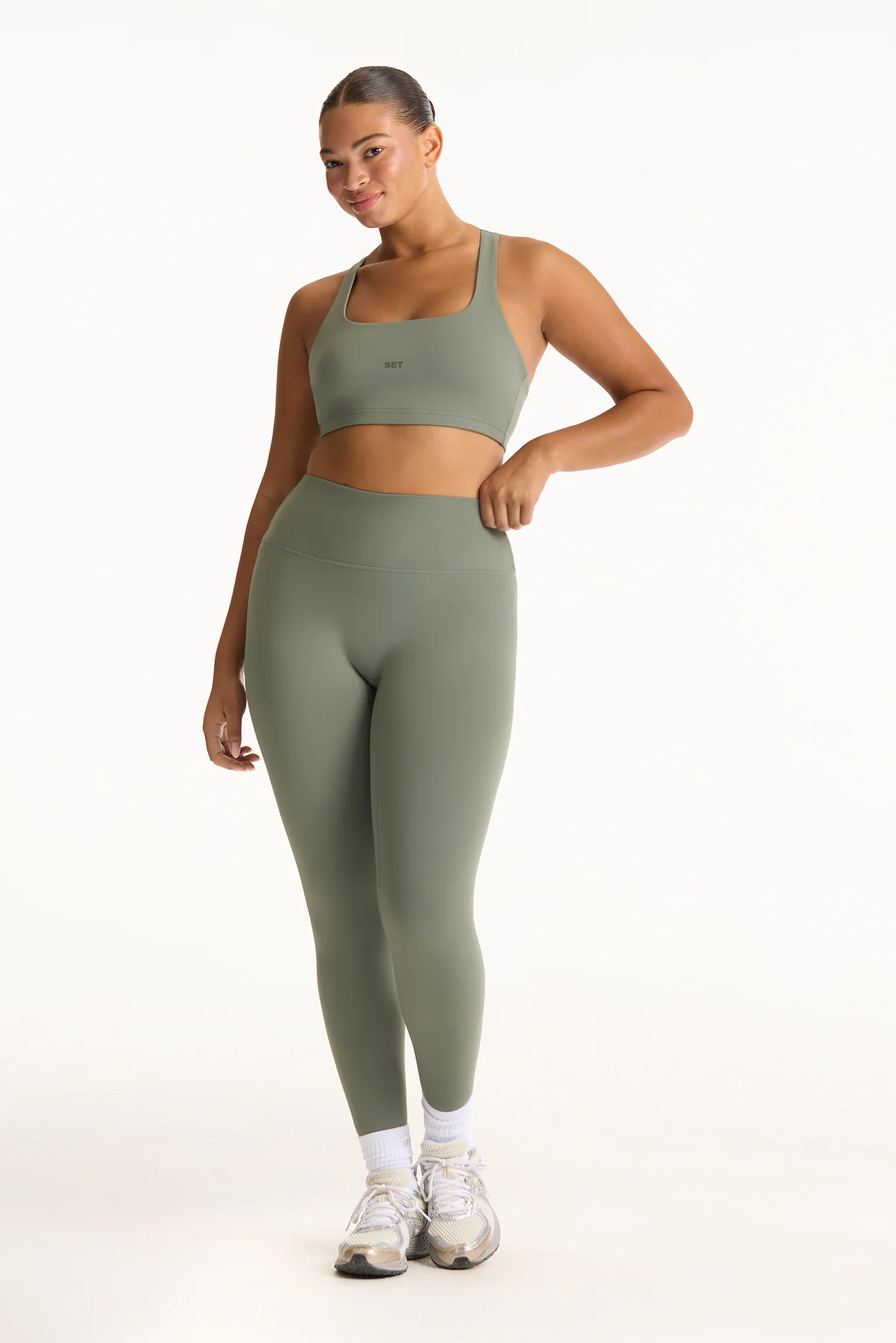 SPORTBODY® SPORTY HIGH-RISE LEGGINGS - KELP - Image 3