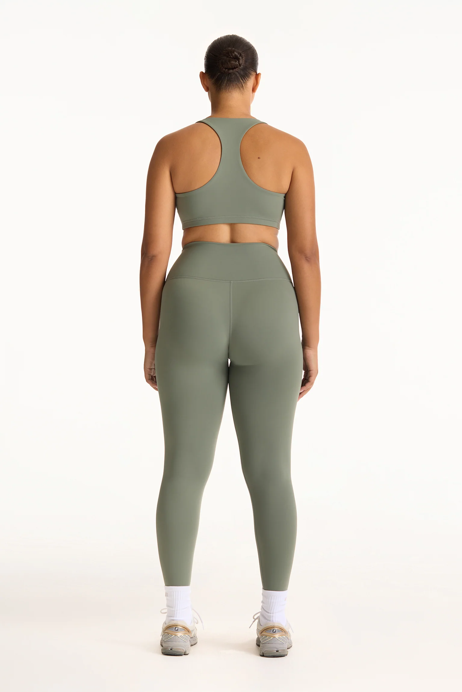 SPORTBODY® SPORTY HIGH-RISE LEGGINGS - KELP - Image 4