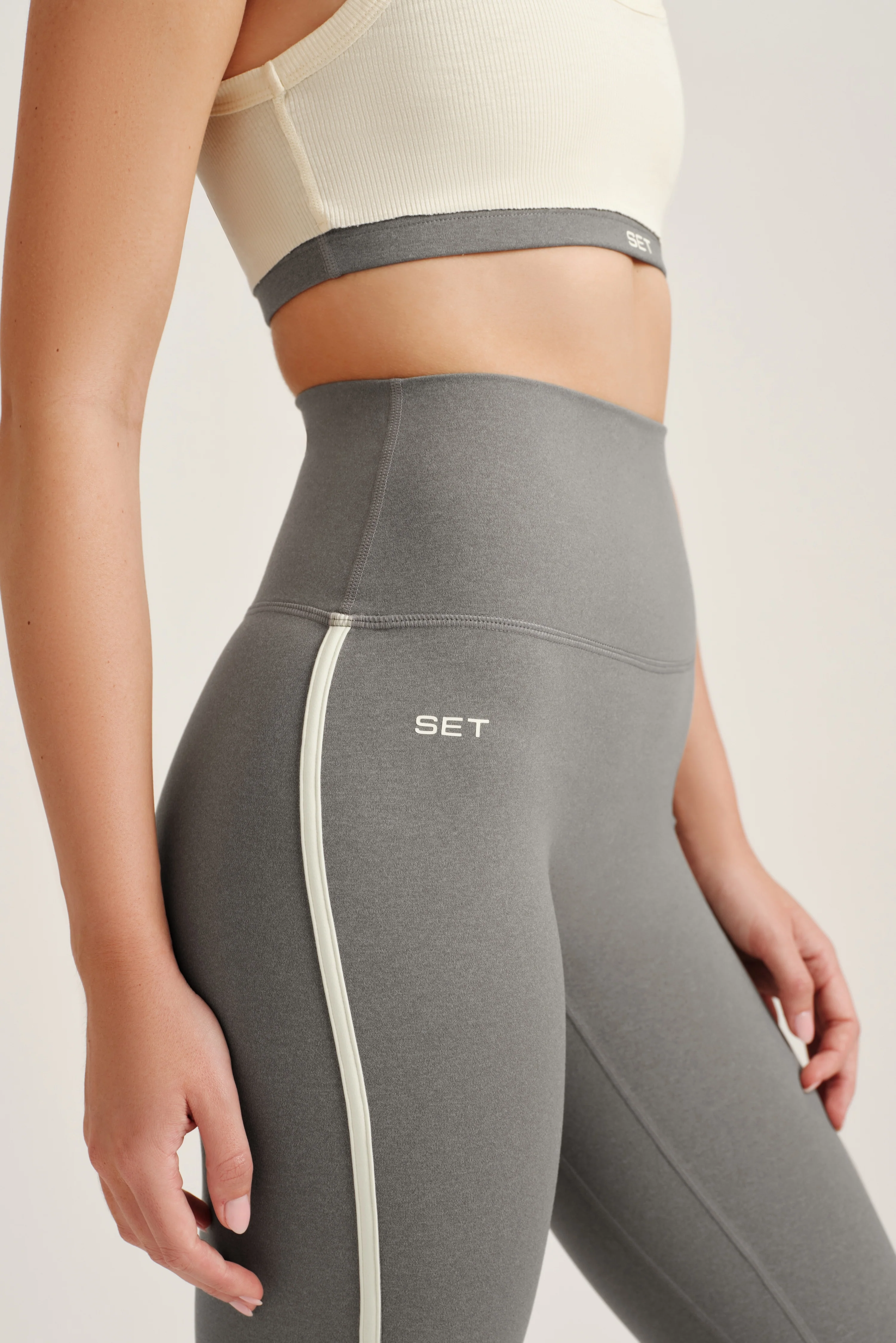 SPORTBODY® SPORTY STRIPE LEGGINGS - LO-FI - Image 4
